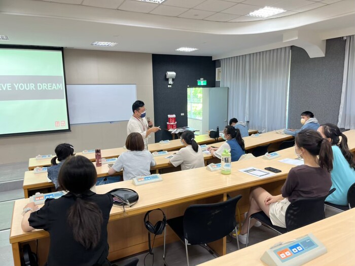 優衣庫【漾學堂】課程活動圖片